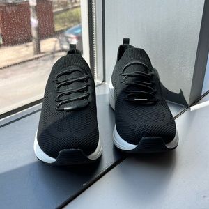 NEVER WORN Skechers Bob Sport Sparrow 2.0 - Allegiance Crew 8.5